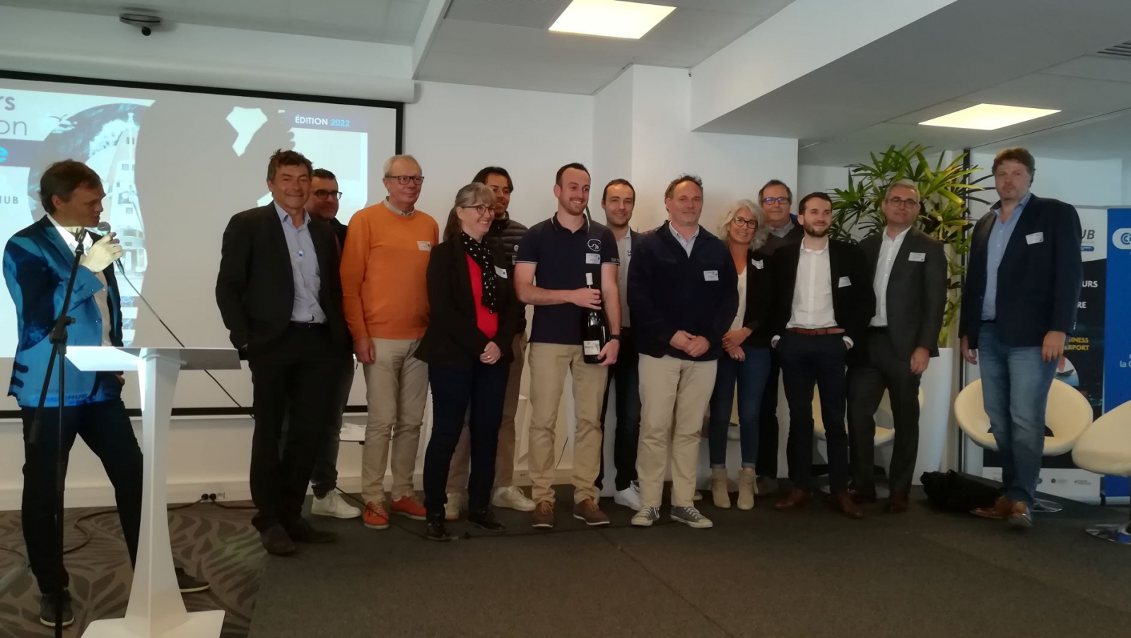 Les finaliste et le jury lors de la remise des prix 