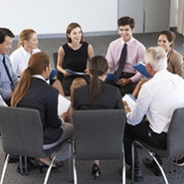 Anglais : formations en mini groupes_©Fotolia